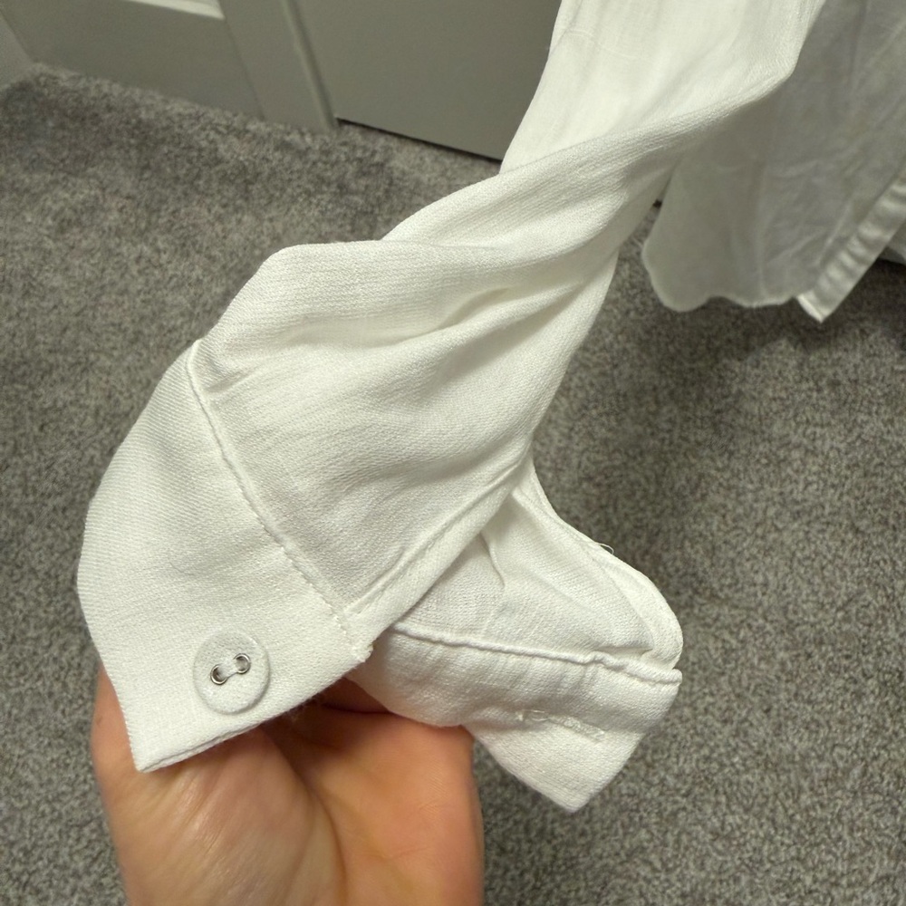 Princess Polly button down XS - Picture 4 of 5